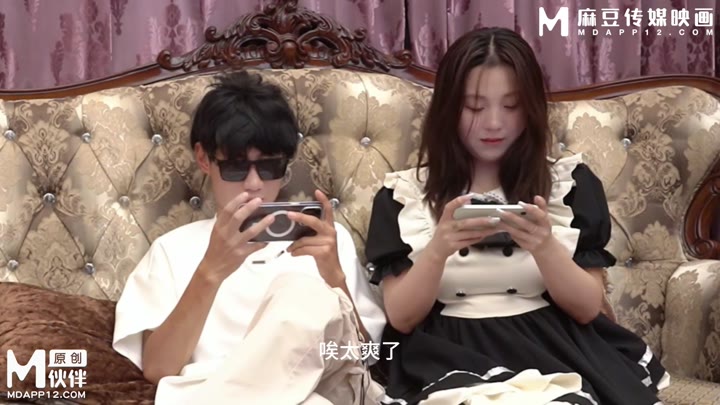 [Sex China] chơi game chán quán thôi anh em mình làm tình đi SZL-024