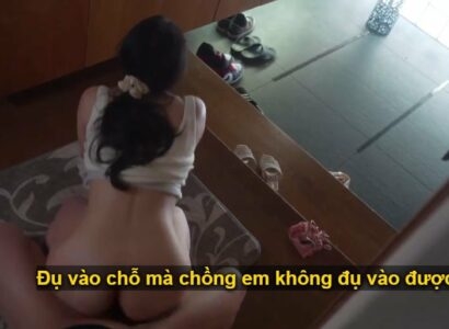 [Vietsub] Anh shipper đụ em chủ nhà dâm vl mà không biết chồng cô ấy đã lắp cam