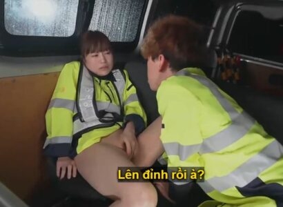 [Vietsub] Vợ đi làm kiếm thêm phụ chồng rồi lại rung động với cậu trai trẻ vì thiếu thốn