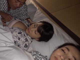 [Vietsub] Bố dượng gạ tình con gái riêng của vợ