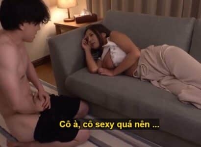 [Vietsub] Đến nhà bạn chơi, thanh niên lén nhìn vú mẹ bạn thủ dâm thì bị phát hiện
