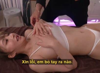 [Vietsub] Em gái đi mát-xa ban đầu còn ngại ngùng nhưng bị anh nhân viên kích thích thì…