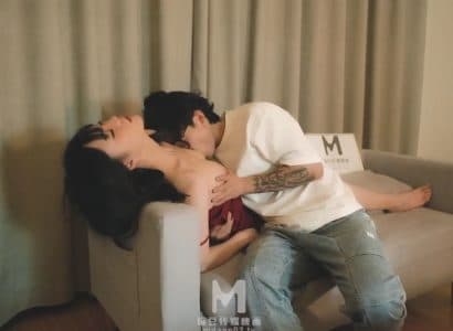 [China AV] Đưa cô đồng nghiệp say xỉn vì thất tình về nhà và cái kết