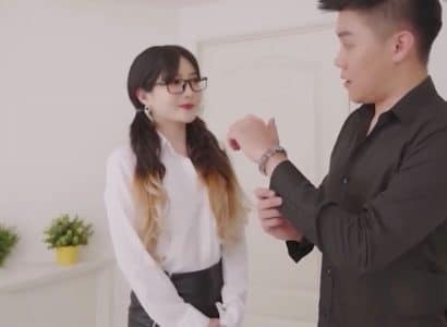 [China AV] Bỗng dưng xuất hiện một em thư ký chăm sóc tận tình