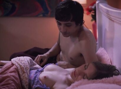 [Không che] Nữa đêm anh trai lén vào su đầu dé nhỏ em kế thì bị phát hiện