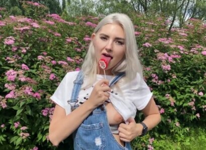 [Không che] Đưa em vào công viên chơi public nó mới kích thích