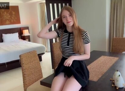 [Không che] Anh chàng du lịch một mình gạ nữ nhân viên môi giới khách sạn xinh đẹp